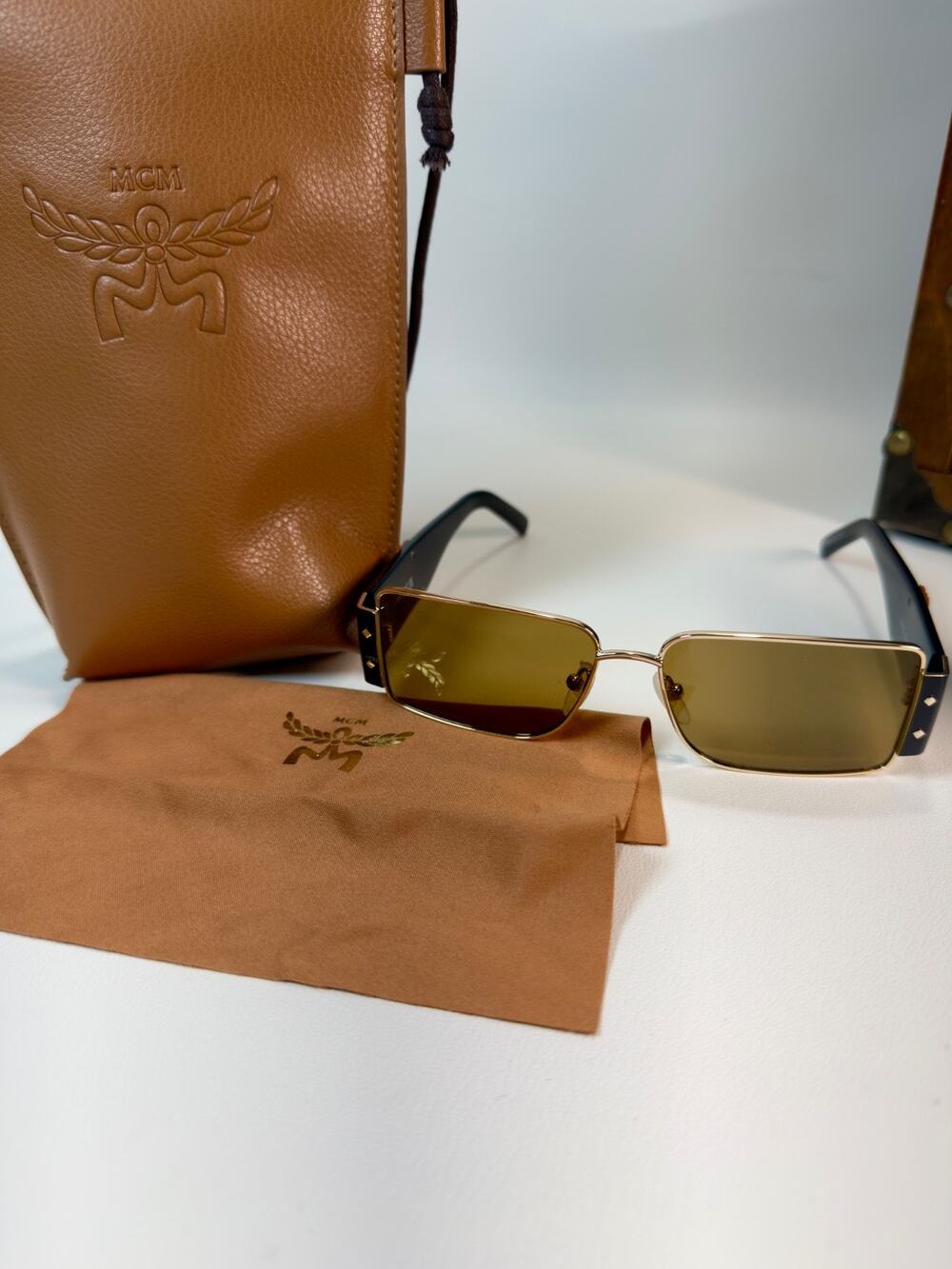 MCM MW0012 32J Gold Rectangular Sunglasses 55-14-145 Black Laurel Frame